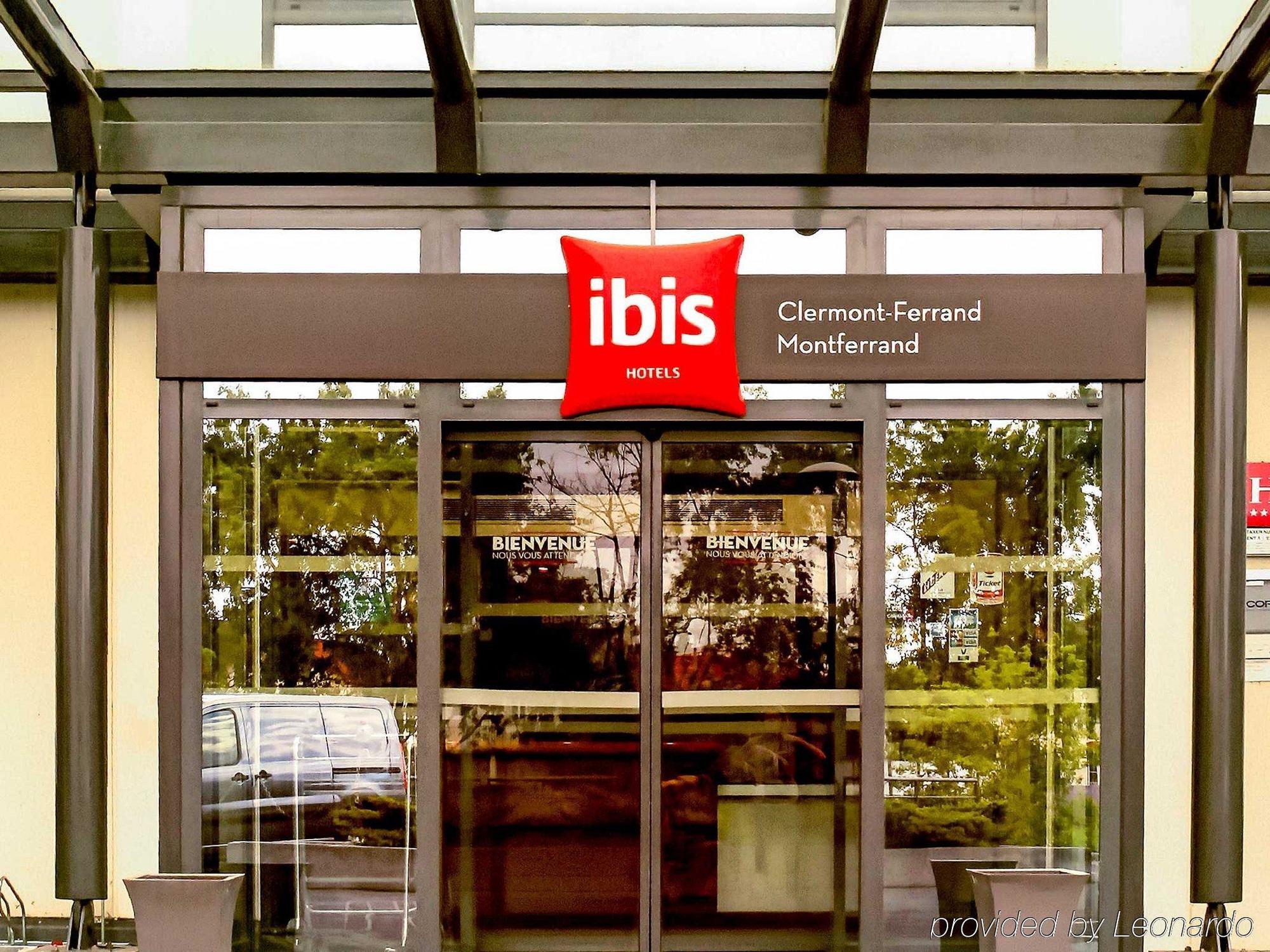 ホテル Ibis Clermont Ferrand Montferrand エクステリア 写真